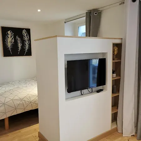 Apartment 9 Proche Gare Et Centre *