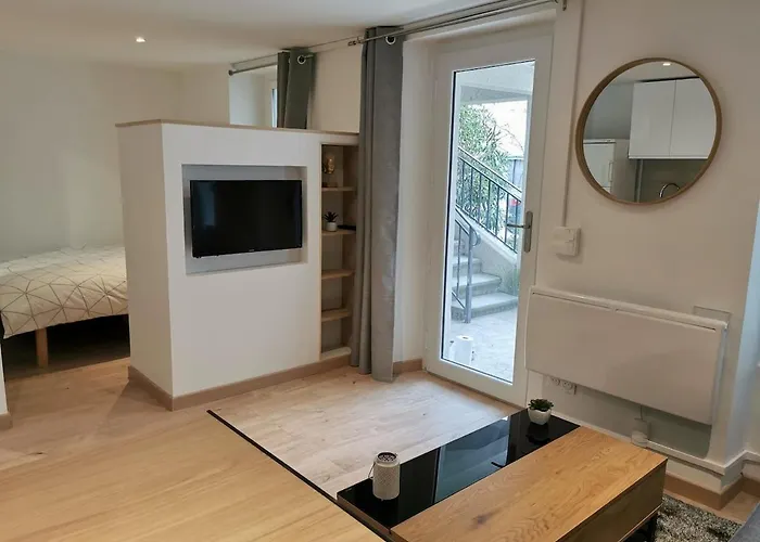 9 Proche Gare Et Centre * Valence (Drome)